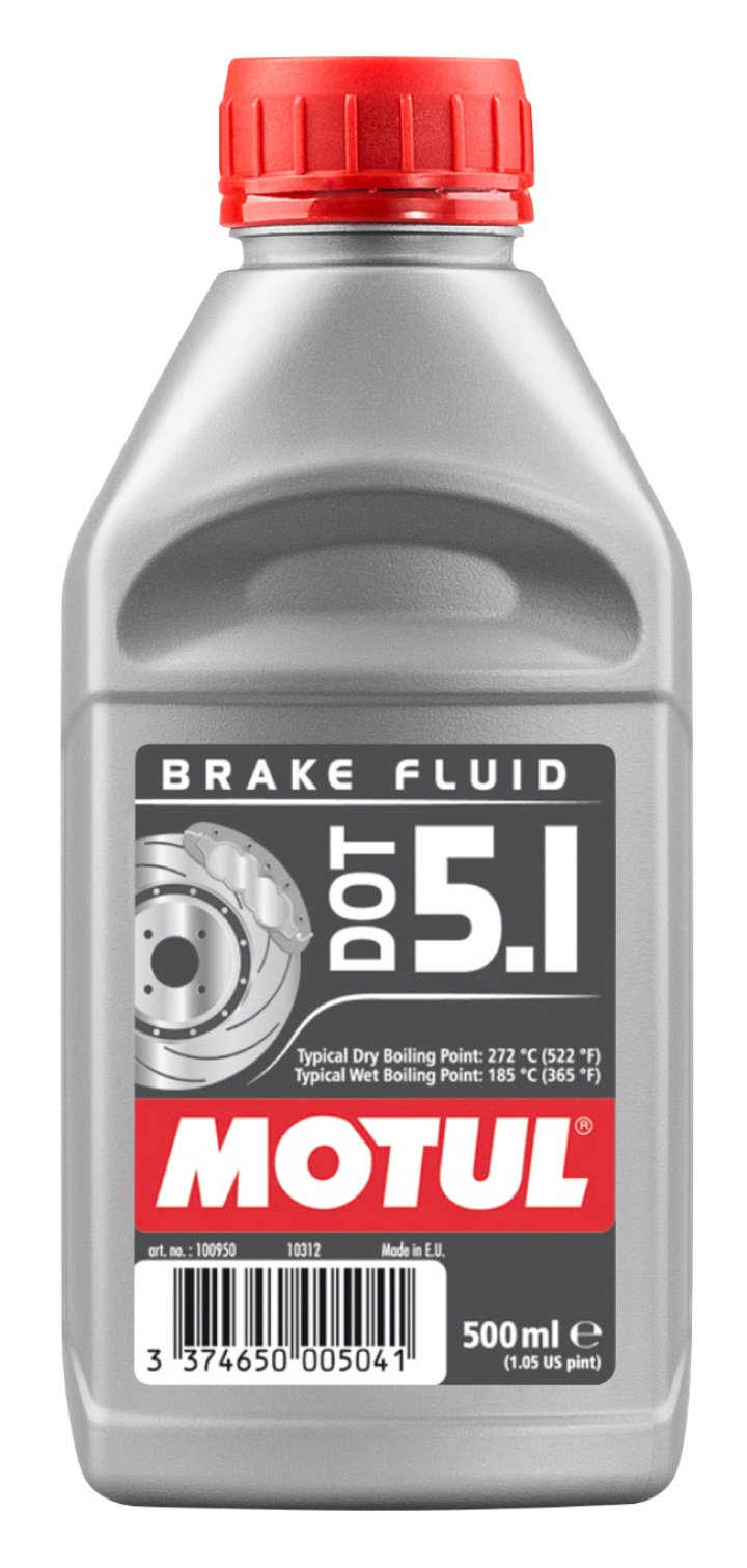 Motul DOT 5.1 0,5 L Brake Fluid in the group Select car model / Subaru / Forester (SF) 97-02 / Brakes / Brake fluid at DDESIGN Scandinavia AB (100950)