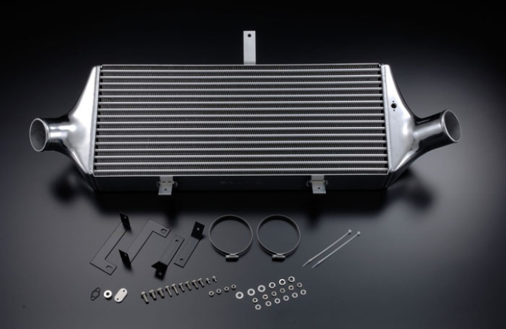 Nissan R32 GT-R 89-94 Spec R InterCooler Kit GReddy in the group Select car model / Nissan / Skyline R32 GTR 1989-1994 / Tuning / Intercooler & Pipes at DDESIGN Scandinavia AB (12020214)