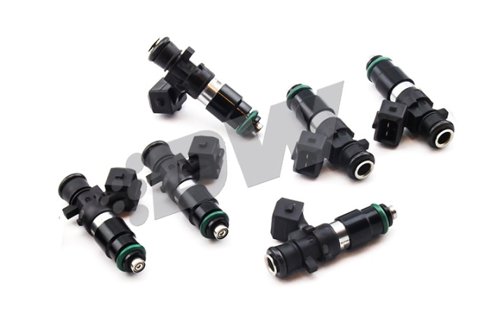 Set of 6 Bosch EV14 1200cc Injectors for Porsche 911/996 H6 01-05 (turbo), EV14 Universal 48mm standard in the group Select car model / Porsche / 996 98-05 / Tuning / Fuel at DDESIGN Scandinavia AB (16mx-30-1200-6)