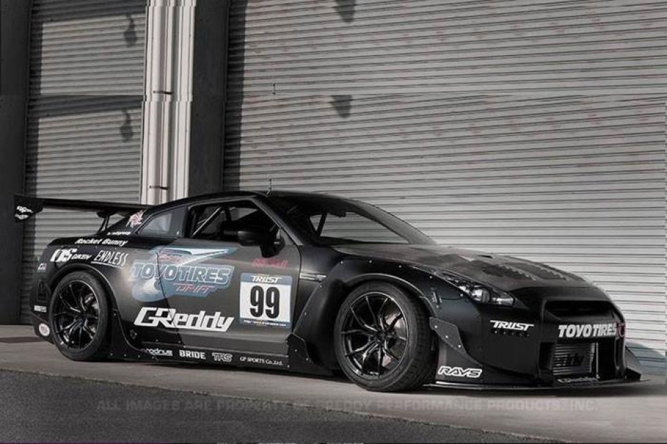 Kit Tra1 Nissan GT-R 09-15 Rocket Bunny V.2 Widebody Aero Kit TRA-KYOTO | DDESIGN