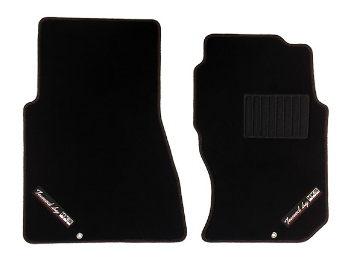 R32 GT-R HKS Floor Mat Set in the group Select car model / Nissan / Skyline R32 GTR 1989-1994 / Interior at DDESIGN Scandinavia AB (51007-AK372)