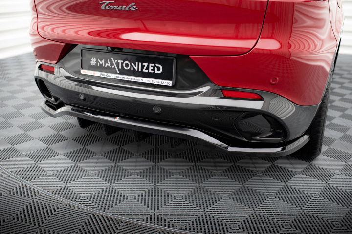 Central Rear Splitter (With Vertical Bars) Alfa Romeo Tonale Mk1 2022+ Maxton Design in the group Select car model / Alfa Romeo / Tonale 2022+ at DDESIGN Scandinavia AB (AL-TO-1-RD1G-RD2G)