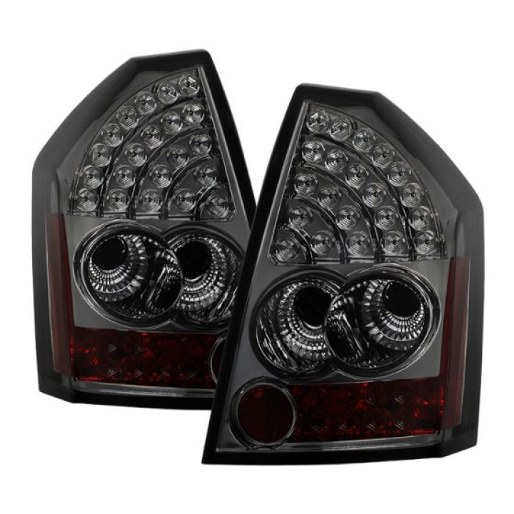Chrysler 300C 05-07 LED Tail Lights - Smoke Spyder Auto in the group Select car model / Chrysler / 300C 05- / Styling at DDESIGN Scandinavia AB (ALT-YD-C305-LED-SM)