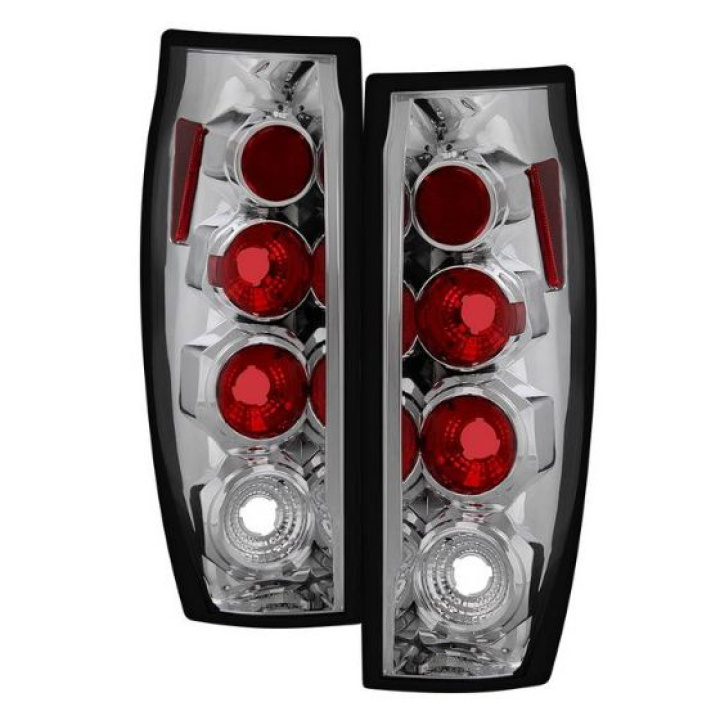 Chevy Avalanche 02-06 Euro Style Tail Lights - Chrome Spyder Auto in the group Select car model / Chevrolet / Avalanche 2500 / Styling at DDESIGN Scandinavia AB (ALT-YD-CAV04-C)
