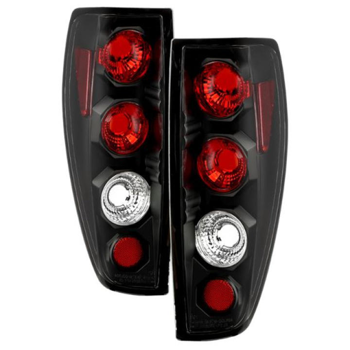 Chevy Colorado 04-13 / GMC Canyon 04-13 Euro Style Tail Lights - Black Spyder Auto in the group Select car model / Chevrolet / Colorado / Styling at DDESIGN Scandinavia AB (ALT-YD-CCO04-BK)