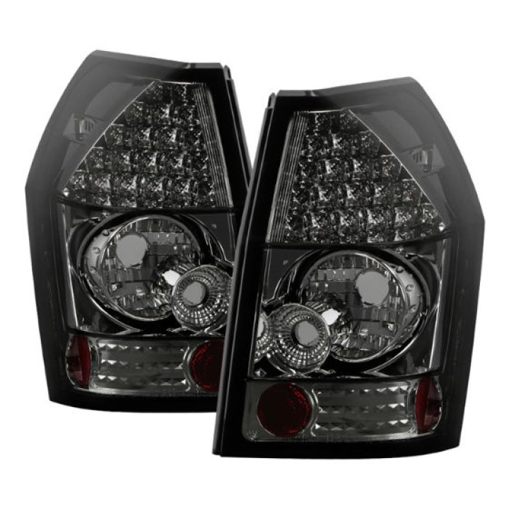 Dodge Magnum 05-08 LED Tail Lights - Smoke Spyder Auto in the group Select car model / Dodge / Magnum / Styling at DDESIGN Scandinavia AB (ALT-YD-DMAG05-LED-SM)