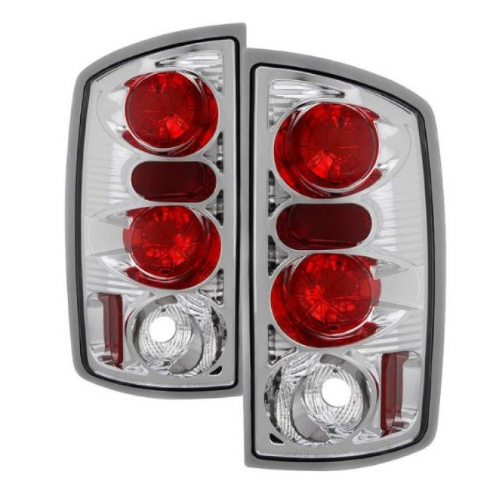 Dodge Ram 02-06 1500 / Ram 2500/3500 03-06 Euro Style Tail Lights - Chrome Spyder Auto in the group Select car model / Dodge / Ram 01-08 / Styling at DDESIGN Scandinavia AB (ALT-YD-DRAM02-C)