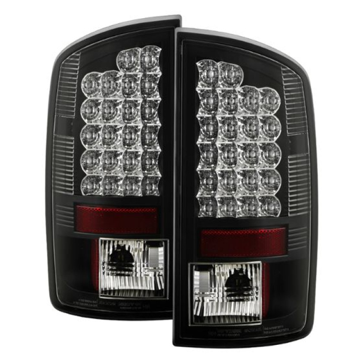 Dodge Ram 07-08 1500 / Ram 07-09 2500/3500 LED Tail Lights - Black Spyder Auto in the group Select car model / Dodge / Ram 01-08 / Styling at DDESIGN Scandinavia AB (ALT-YD-DRAM06-LED-BK)