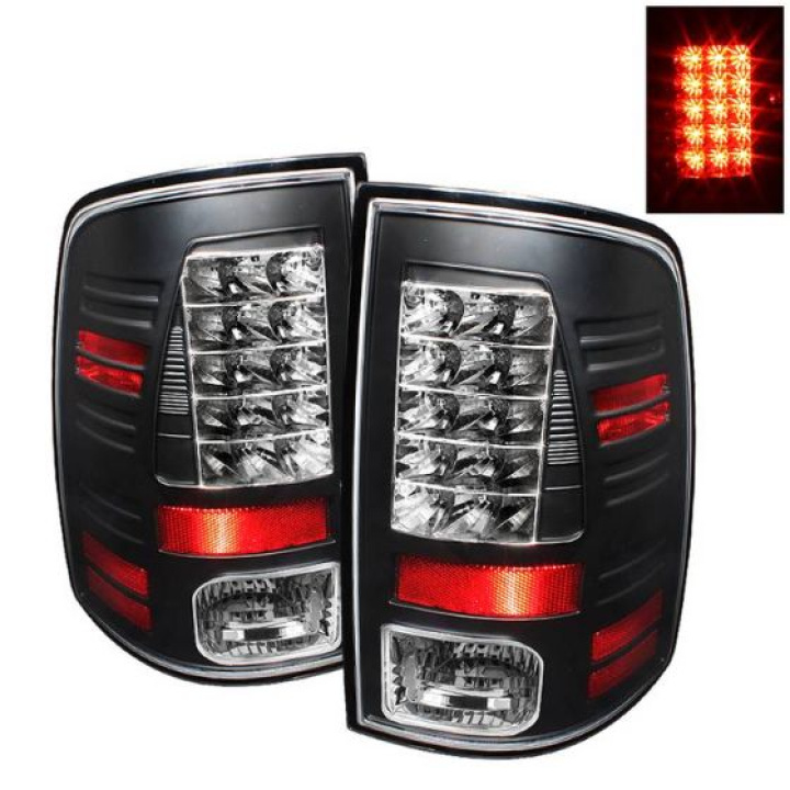 Dodge Ram 1500 09-14 / Ram 2500/3500 10-14 LED Tail Lights - Incandescent Model only ( Not Compatible With LED Model ) - Black Spyder Auto in the group Select car model / Dodge / Ram 09-18 / Styling at DDESIGN Scandinavia AB (ALT-YD-DRAM09-LED-BK)