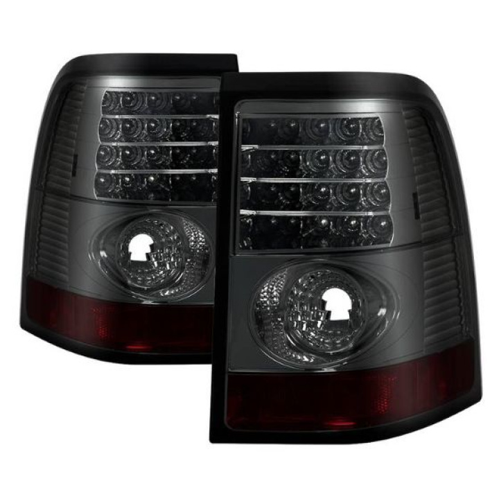 Ford Explorer 4Dr (Except Sport Trac) 02-05 LED Tail Lights - Smoke Spyder Auto in the group Select car model / Ford / Explorer / Styling at DDESIGN Scandinavia AB (ALT-YD-FEXP02-LED-SM)