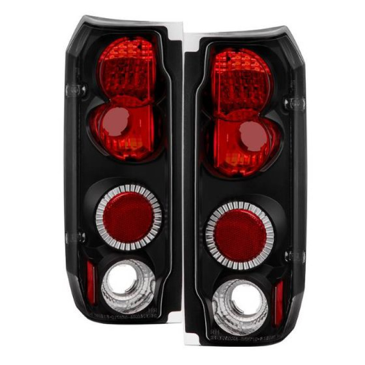 Ford F150 87-96 / Ford Bronco 88-96 Euro Style Tail Lights - Black Spyder Auto in the group Select car model / Ford / F-150 48-97 at DDESIGN Scandinavia AB (ALT-YD-FF15089-BK)