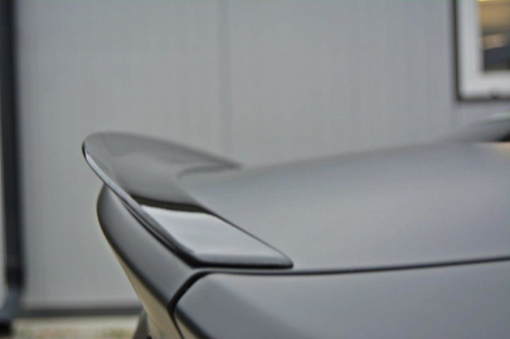 Spoiler Cap Aston Martin V8 Vantage Maxton Design in the group Select car model / Aston Martin / Vantage 2005-2018 at DDESIGN Scandinavia AB (AM-V8-VA-1-CAP1G)