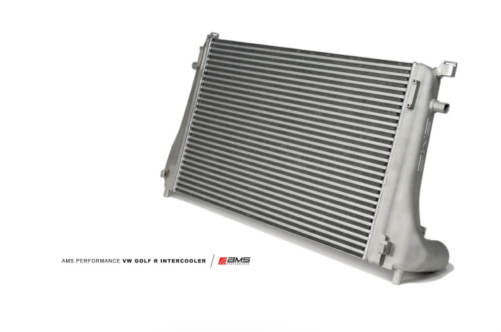 MK7 Golf R Front Mount Intercooler Upgrade with cast end tanks AMS Performance in the group Select car model / VW / Golf 7 R 12-19 / Tuning / Intercooler & Pipes at DDESIGN Scandinavia AB (AMS.21.09.0001-1)