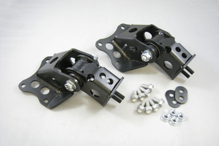 Engine Mount Nissan S13 / S14 / S15 - Toyota 1JZ / 2JZ in the group Select car model / Nissan / 200SX S14A 1996-1998 / Tuning at DDESIGN Scandinavia AB (AS-001007-01)