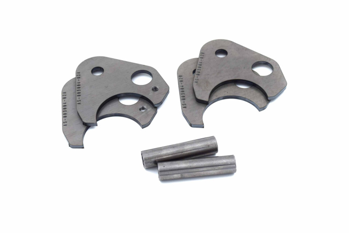 Reinforcement Plates Rear Axle Lower Volvo 240 in the group Select car model / Volvo / 240 - 245 - 260 1974-1993 / Chassis / Bushings and Rods at DDESIGN Scandinavia AB (AS-003004-02)