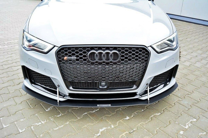 Audi RS3 8V 2015-2016 Sportback Racingsplitter Maxton Design in the group Select car model / Audi / RS 3 2015+ / Styling at DDESIGN Scandinavia AB (AU-RS3-8V-CNC-FD1)