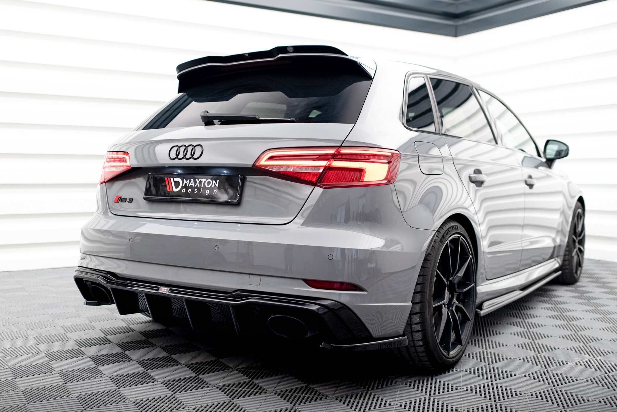 Rs3 8v Rear Audi RS3 8V Sportback 2017-2020 Rear Valance Dual Exit V.2 Maxton ...