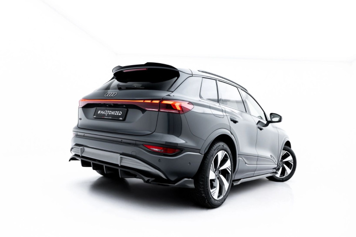 Rear Splitter (with vertical bars) Audi Q6 e-tron S-Line / SQ6 e-tron SUV / Sportback Mk1 Maxton Design in the group Select car model / Audi / Q6 / SQ6 2023+ at DDESIGN Scandinavia AB (AUQ6ETRONSLINE1RD1GRD2G)