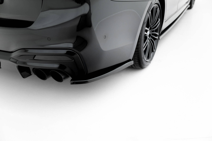 BMW M550i Sedan G30 2017-2020 Rear Side Splitters Maxton Design in the group Select car model / BMW / 5-series (G30-G31) 16+ / Styling at DDESIGN Scandinavia AB (BM-5-G30-M550-RSD1G)