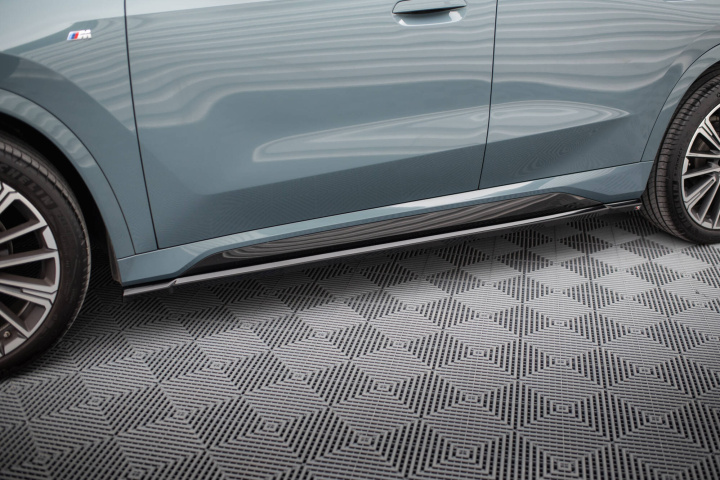 BMW X1 M-Sport U11 2022+ Side Skirts Diffusers V.1 Maxton Design in the group Select car model / BMW / X1 (U11) 2022+ at DDESIGN Scandinavia AB (BM-X1-U11-MPACK-SD1G)
