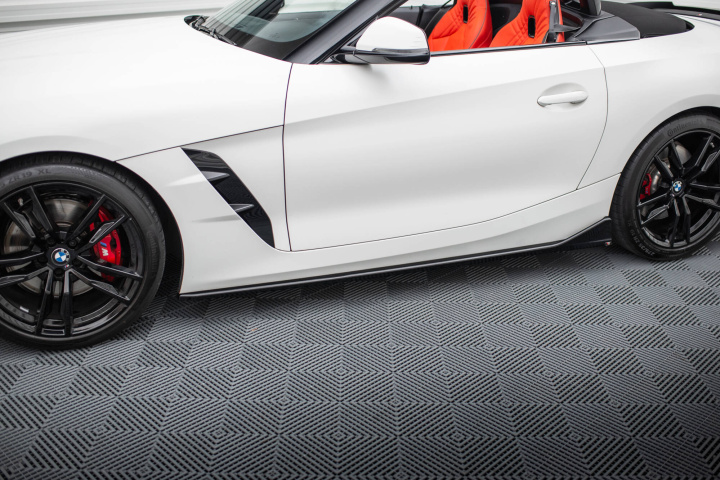 Side Skirts Diffusers Bmw Z4 M40I / M-Pack G29 Facelift Maxton Design in the group Select car model / BMW / Z4 19+ (G29) at DDESIGN Scandinavia AB (BM-Z4-29F-M-SD1G)