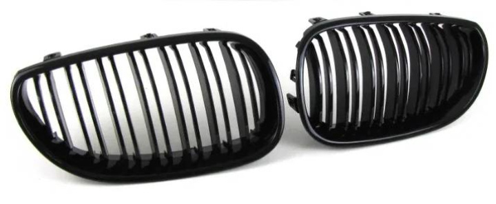 BMW 5-Series E60/E61 2003-2010 Double Ribbed Gloss Black Sports Grill / Kidneys Performance-Look in the group Select car model / BMW / 5-series (E60-E61) 03-10 / Styling at DDESIGN Scandinavia AB (BM130001)