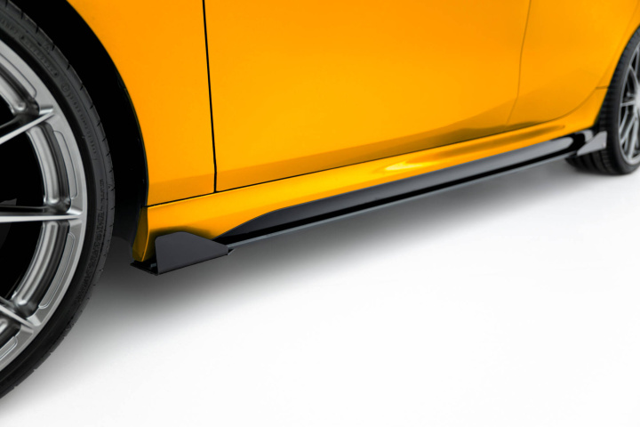 BMW 1-Serie M-Sport F70 2024+ Street Pro Side Skirts Diffusers + Flaps Maxton Design in the group Select car model / BMW / 1-serie (F70) 2024+ at DDESIGN Scandinavia AB (BM170MPACKCNC-SD1BRBSF1G)