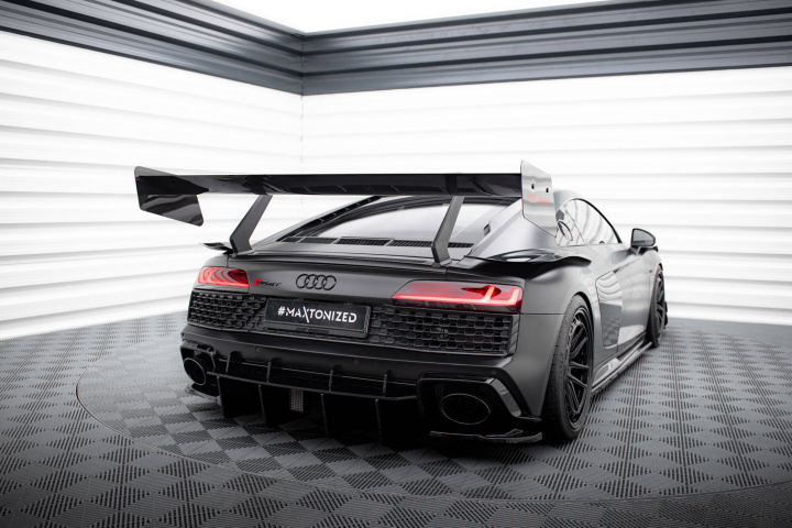 Audi R8 Mk2 2015-2023 Carbon Fiber Spoiler Maxton Design in the group Select car model / Audi / R8 2006+ / Styling at DDESIGN Scandinavia AB (CF-AU-R8-2F-WING5-245-P)