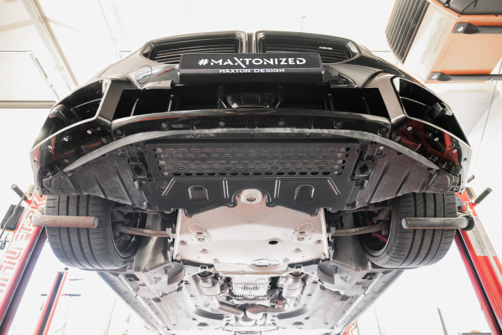 BMW M2 G87 2023+ Carbon Fiber Under Engine Cover Maxton Design in the group Select car model at DDESIGN Scandinavia AB (CF-BM-M2-G87-EC3-245)