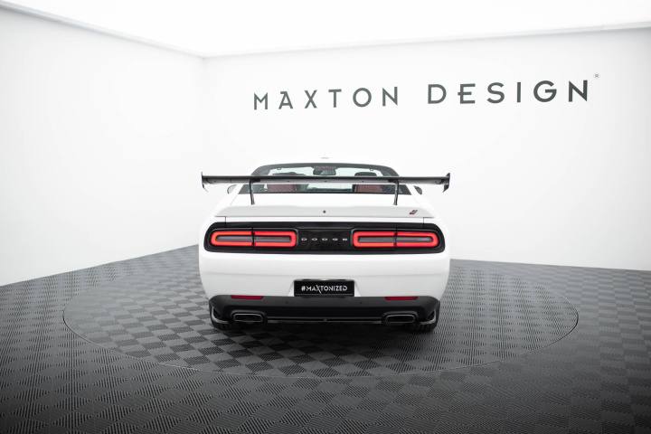Dodge Challenger Mk3 2014-2023 Carbon Spoiler Maxton Design in the group Select car model / Dodge / Challenger 08+ / Styling at DDESIGN Scandinavia AB (CF-DO-CHL-3-INT-245-P)