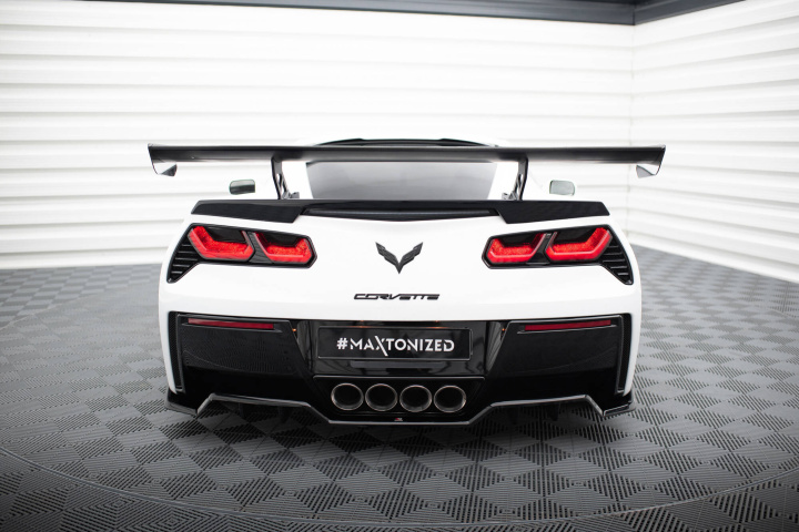 Chevrolet Corvette Stingray / Grand Sport C7 2013-2019 Carbon Spoiler With Internal Brackets Uprights Maxton Design in the group Select car model / Chevrolet / Corvette C7 / Styling at DDESIGN Scandinavia AB (CFCHCOC7WING5INT245P)