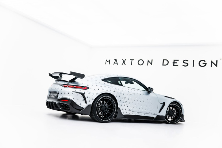 Mercedes-AMG GT 63 / 55 / 63 S E Performance C192 2023- Prepreg Carbon Fiber Side Skirts Maxton Design in the group Select car model / Mercedes Benz / AMG GT (C192) 2023+ at DDESIGN Scandinavia AB (CFMEAMGGT263SD1SFFSRF245V)