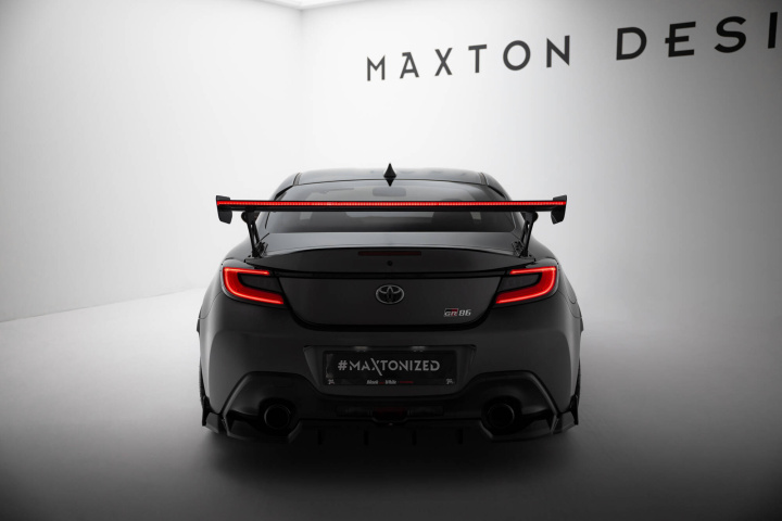 Toyota GR86 / Subaru BRZ Mk2 2021+ Carbon Spoiler With External Brackets Uprights + LED Maxton Design in the group Select car model / Toyota / GR 86 21+ at DDESIGN Scandinavia AB (CFTOGR861WING5EXT245PLED)