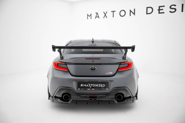 Toyota GR86 / Subaru BRZ Mk2 2021+ Carbon Spoiler With External Brackets Uprights Maxton Design in the group Select car model / Toyota / GR 86 21+ at DDESIGN Scandinavia AB (CFTOGR861WING5EXT245P)