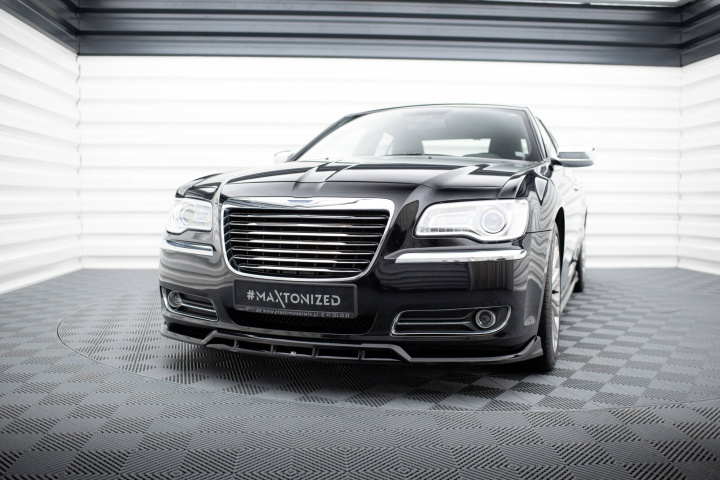 Chrysler 300C Mk2 2011-2014 Front Splitter V.1 Maxton Design in the group Select car model / Chrysler / 300C 05- / Styling at DDESIGN Scandinavia AB (CHR-300C-2-FD1G-D1RG)