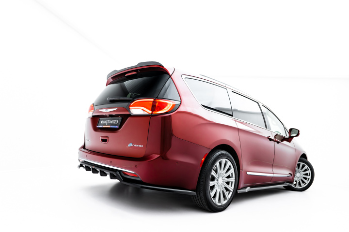 Side Skirts Diffusers V.2 Chrysler Pacifica Mk2 in the group Select car model / Chrysler / Pacifica at DDESIGN Scandinavia AB (CHR-PA-2-SD2G)