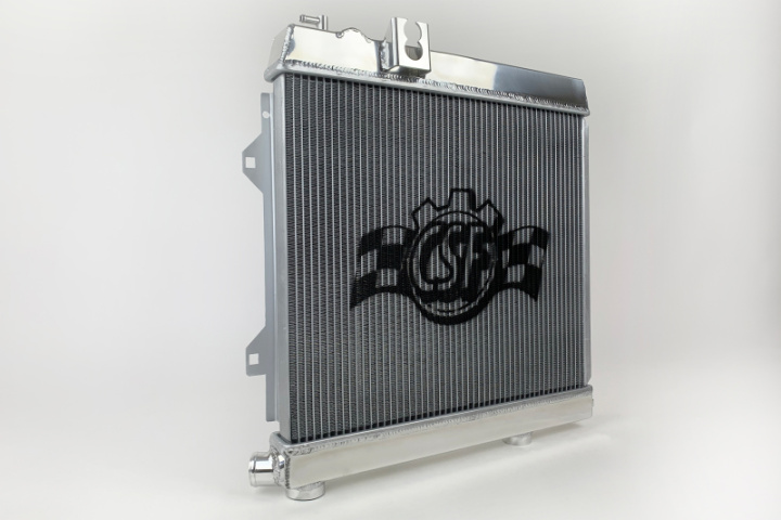 BMW E30 M3 87-91 2.7L Radiator CSF in the group Select car model / BMW / 3-series (E30) 1982-1994 / Tuning at DDESIGN Scandinavia AB (CSF7063)