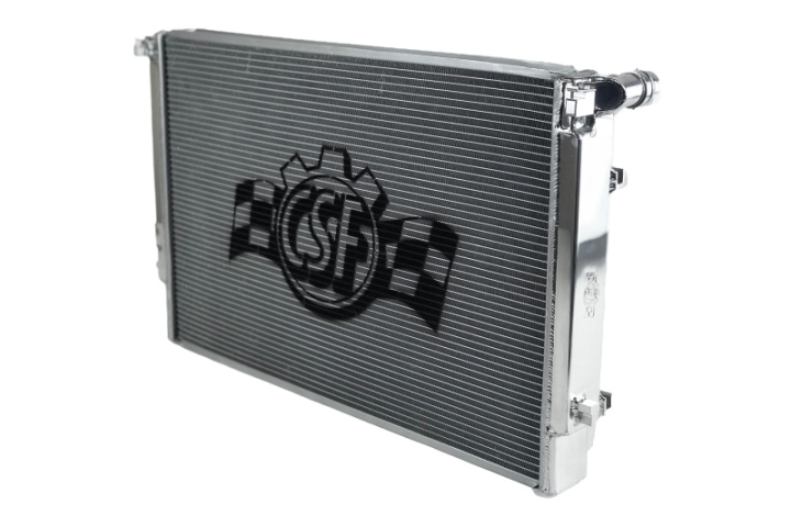 VAG MQB Triple-pass Radiator Radiator CSF in the group Select car model / VW / Golf 7 R 12-19 / Tuning at DDESIGN Scandinavia AB (CSF7084)