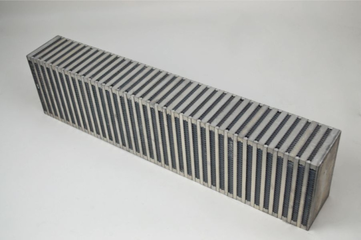 intercooler core 24x6x3.5 (vetical flow) Intercooler Core CSF in the group Tuning / Cooling / Intercooler & Pipes / Intercooler Core at DDESIGN Scandinavia AB (CSF8053)