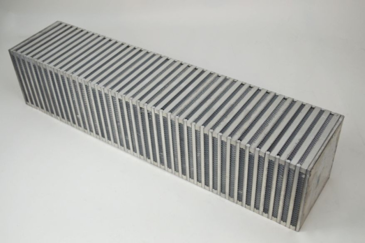 intercooler core 27x6x6 (vertical flow) Intercooler Core CSF in the group Tuning / Cooling / Intercooler & Pipes / Intercooler Core at DDESIGN Scandinavia AB (CSF8055)