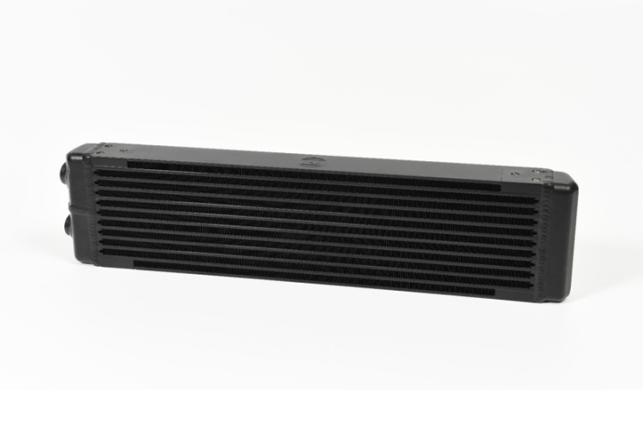 Universal Dual-Pass Oil Cooler Oil Cooler CSF in the group Universal products at DDESIGN Scandinavia AB (CSF8110)
