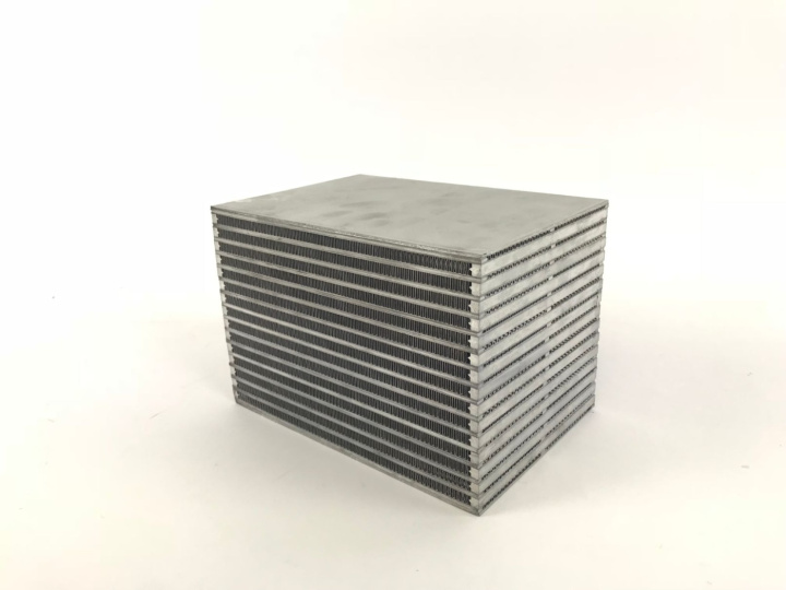 WATER/AIR I/Ccore 8.5L x 6H x 6W Intercooler Core CSF in the group Tuning / Cooling / Intercooler & Pipes / Air-to-Water Intercooler at DDESIGN Scandinavia AB (CSF8113)