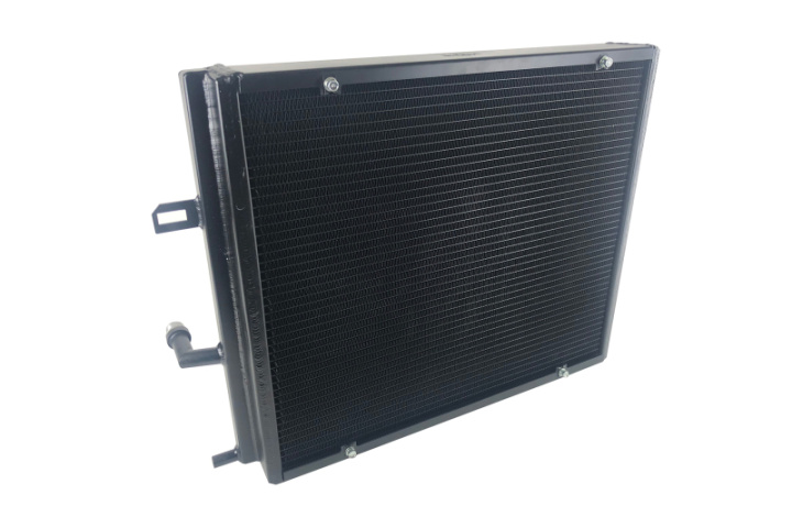 BMW B58/B48 Front Mount Heat Exchanger w/ rock guard (Triple-pass)(BLACK) Heat Exchanger CSF in the group Select car model / BMW / 1-series 2-series (F20-F23) 2011-2019 / Tuning at DDESIGN Scandinavia AB (CSF8131B)