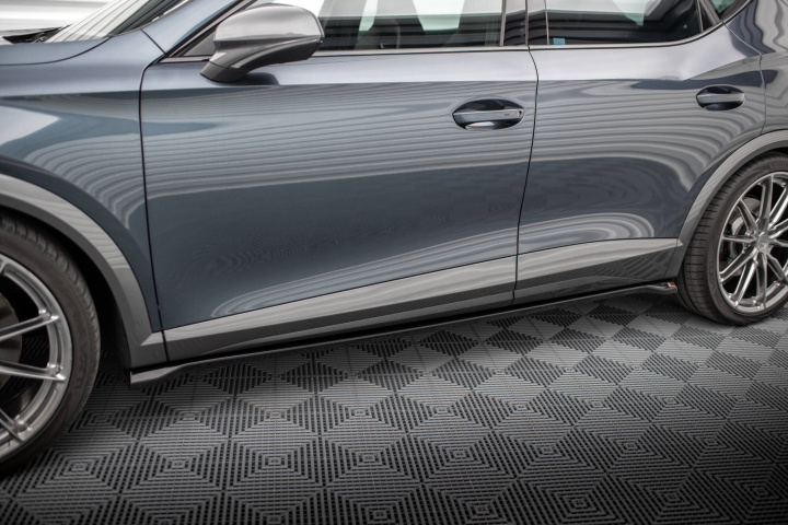Side Skirts Diffusers V.2 Cupra Formentor Mk1 Maxton Design in the group Select car model / Cupra / Formentor 2020+ at DDESIGN Scandinavia AB (CU-FO-1-SD2G)