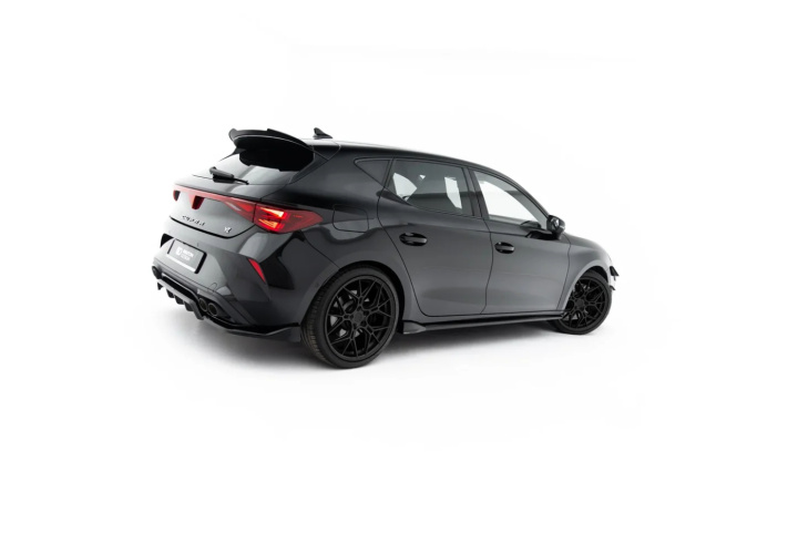 Cupra Leon ST / Hatchback Mk1 Facelift 2024- Side Skirts Diffusers V.1 Maxton Design in the group Select car model / Cupra / Leon 2020+ at DDESIGN Scandinavia AB (CU-LE-1F-ST-SD1G)
