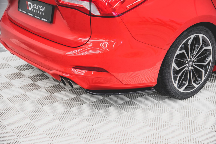 Focus ST-Line Estate 18+ Rear Side Splitters V.1 Maxton Design in the group Select car model / Ford / Focus Mk4 19+ / Styling at DDESIGN Scandinavia AB (FO-FO-4-STLINE-ES-RSD1G)