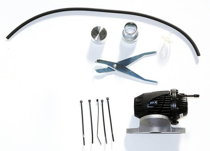 Subaru Impreza/WRX/STI/Forester 00-07 SSQV4 (Black Edition) BOV Kit HKS in the group Select car model / Subaru / Forester (SG) 02-07 / Tuning at DDESIGN Scandinavia AB (HKS71008-KF006B)