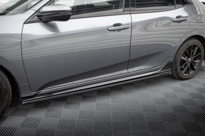 Honda Civic Sport FK Mk10 2017-2022 Side Skirts Diffusers V.1 Maxton Design in the group Select car model / Honda / Civic FC - FK Standard 16-21 / Styling / Side skirts at DDESIGN Scandinavia AB (HO-CI-10-SPORT-SD1G)