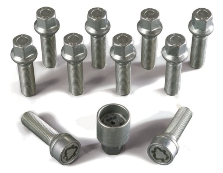 HR-1453502SET H&R Set of bolts with wheel locks M14x1,5 Round head 14mm seat Mercedes OE wheels Silver, Length 35mm in the group Select car model at DDESIGN Scandinavia AB (HR-1453502SET)