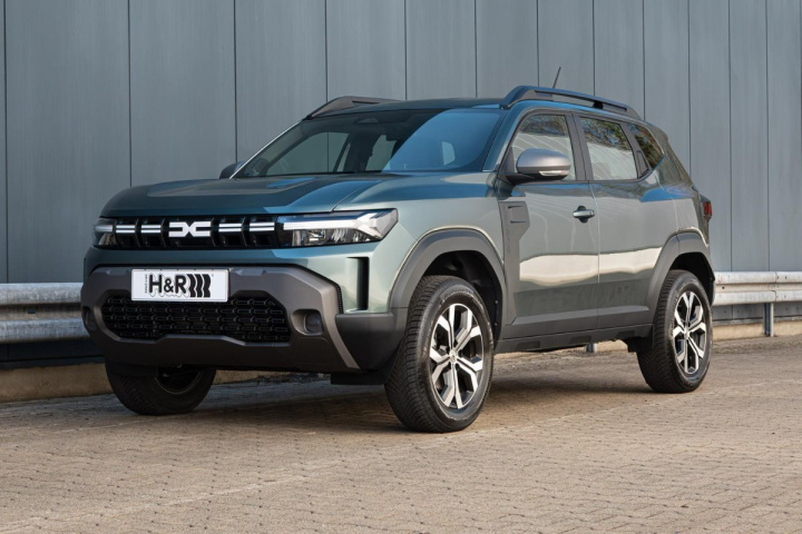 H&R Raisingkit Dacia Duster 1.2 130hk 4wd Typ DJF in the group Select car model at DDESIGN Scandinavia AB (HR-28529-1)